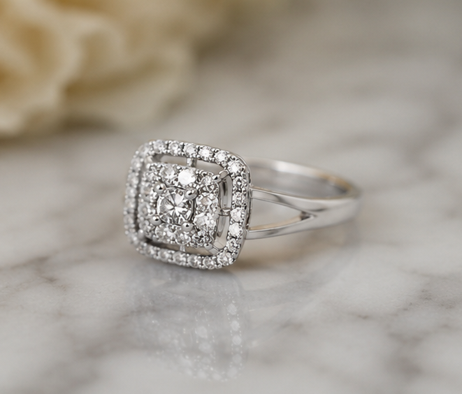 CLEAR RHINESTONE AD RING