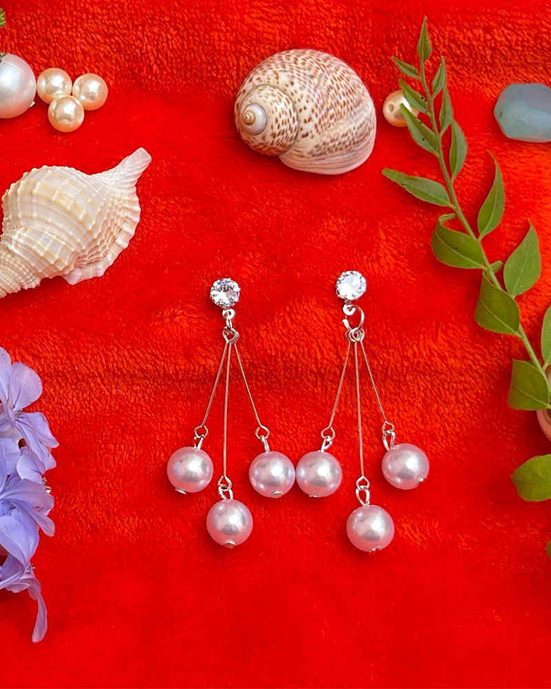 PEARL DROP EARRING