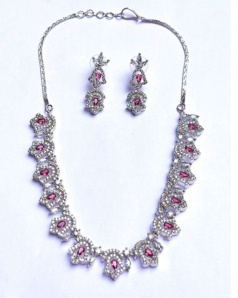 AD NECKLACE