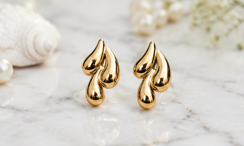 Waterdrop Stud Earrings