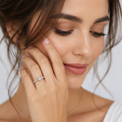 CLEAR RHINESTONE AD RING