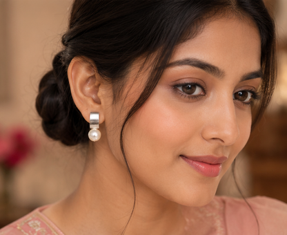 PEARL DROP EARRING