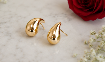 TEAR DROP GOLDEN EARRINGS