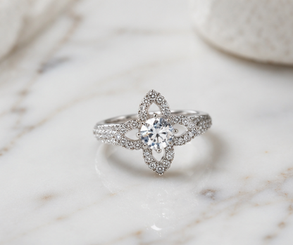 CLEAR RHINESTONE AD RING