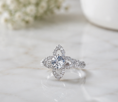 CLEAR RHINESTONE AD RING