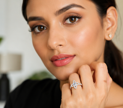 CLEAR RHINESTONE AD RING