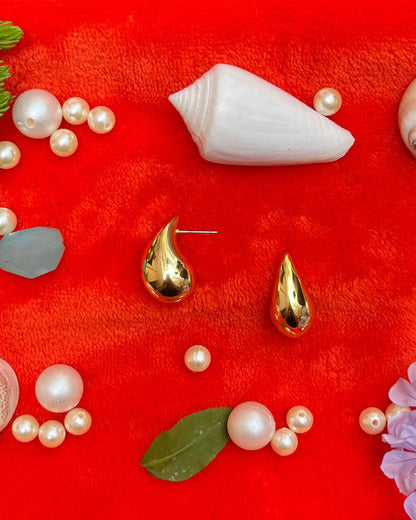 TEAR DROP GOLDEN EARRINGS