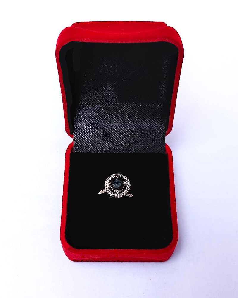 BLACK RHINESTONE AD RING