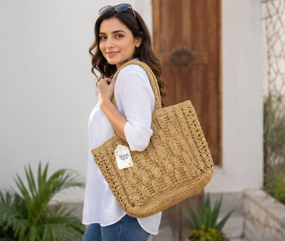 HANDMADE RAFFIA CROCHET BAG